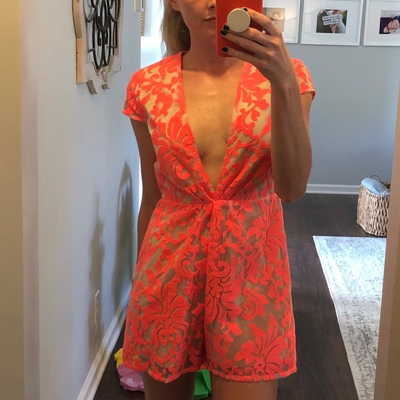 Deep V Romper - Picture 1 of 5